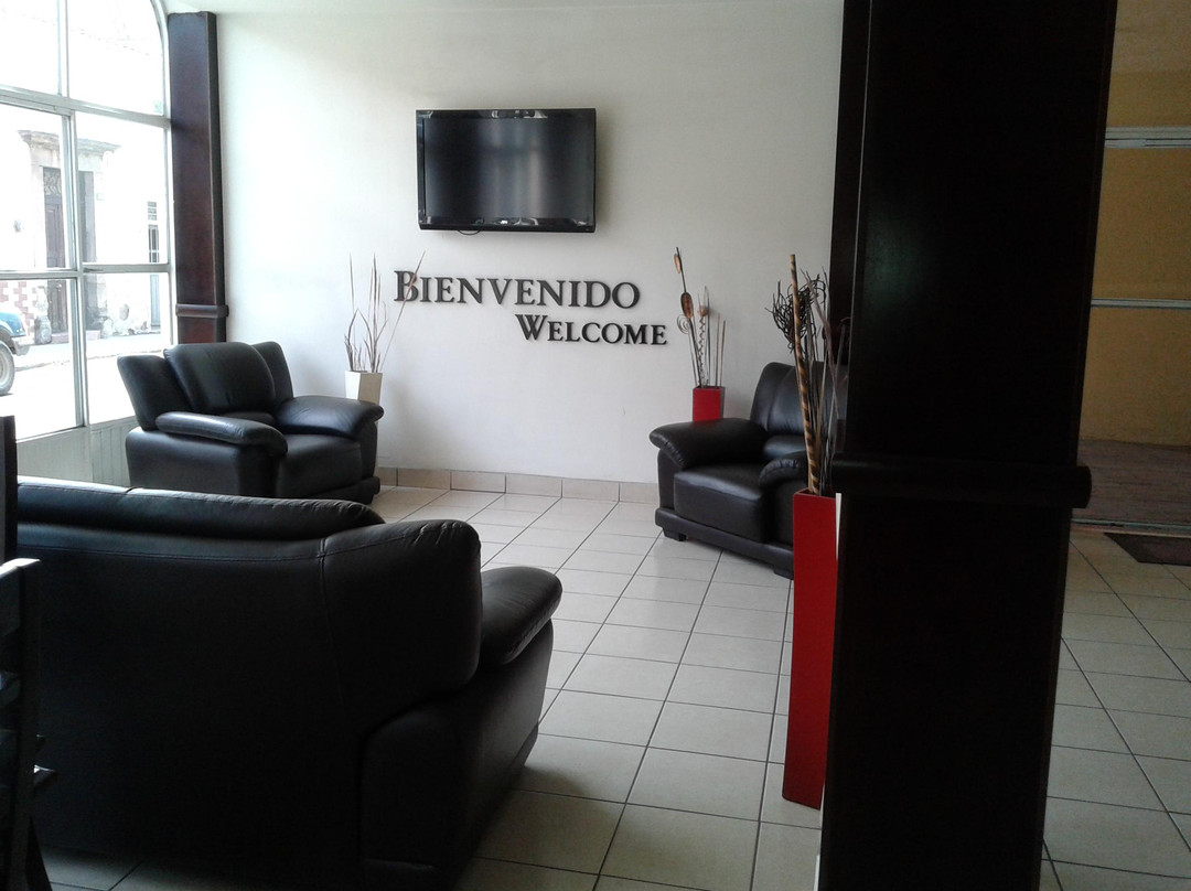 Hotel Grand Colonial主图