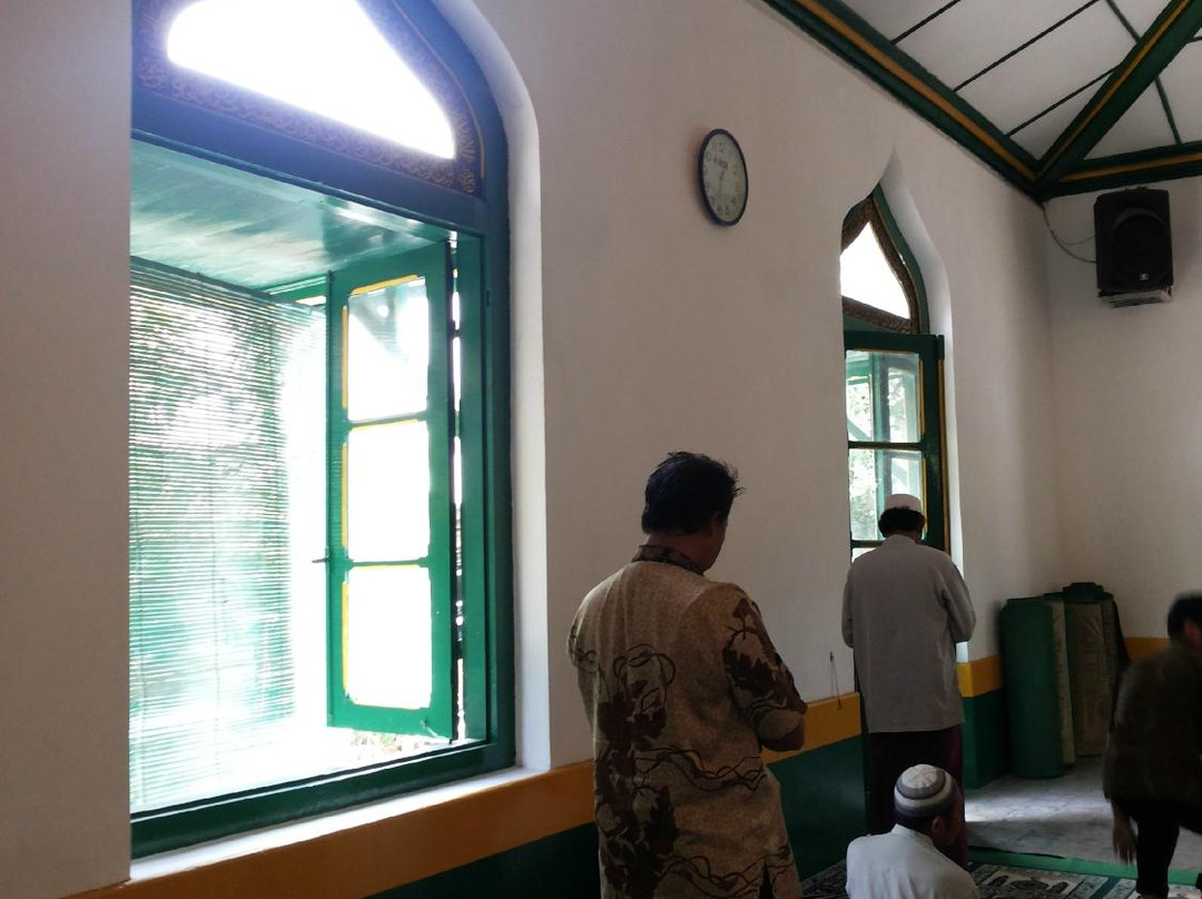 Al-Wustho Mangkunagaran Mosque-梭罗必去景点