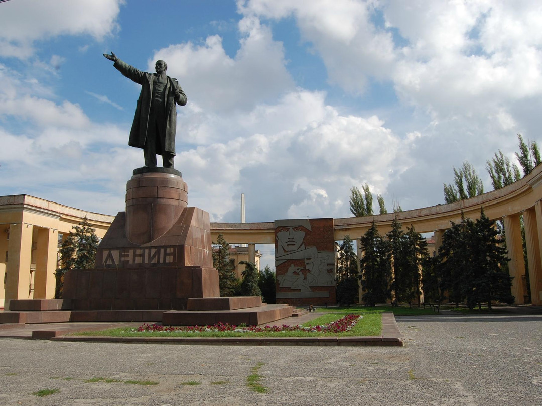 Monument to Vladimir Lenin-伏尔加格勒必去景点
