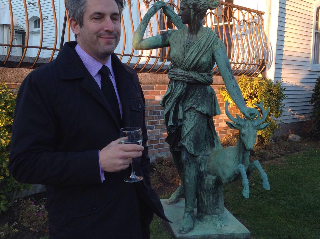 Linden Place Mansion-布里斯托尔必去景点