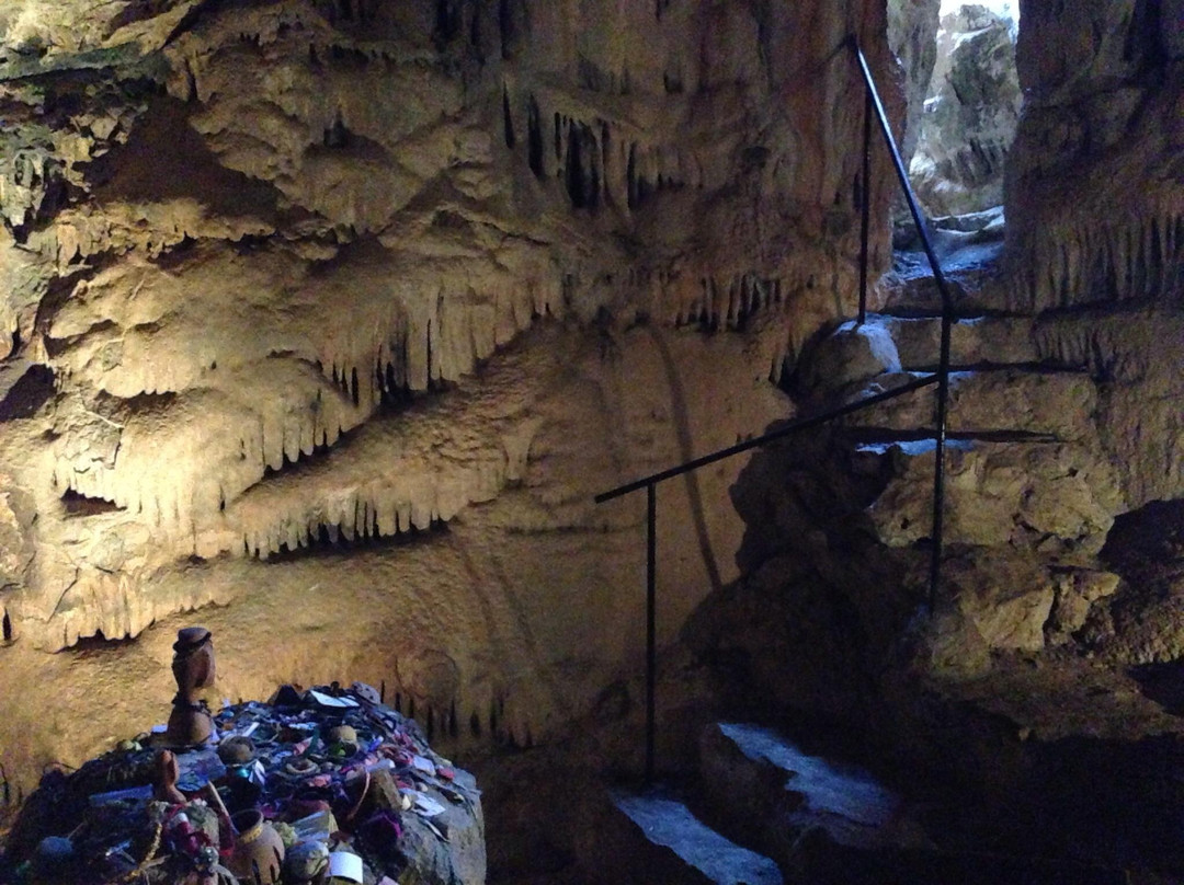 Cueva de Es Culleram-伊维萨城区必去景点