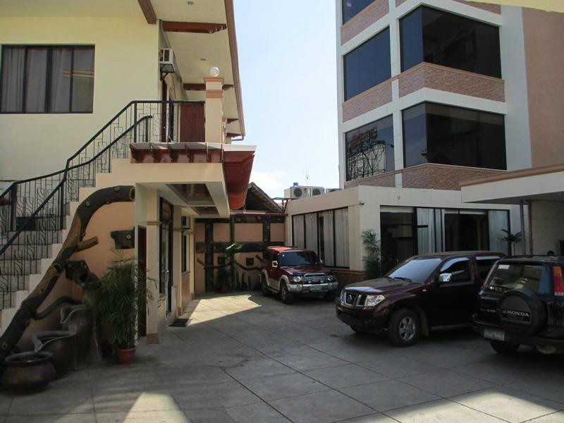 Aquari Travellers Suites主图