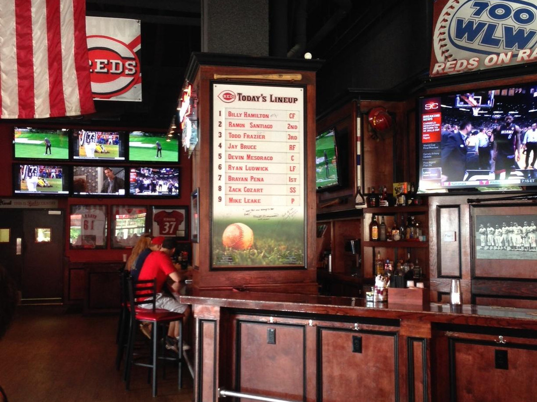 Holy Grail Tavern and Grille