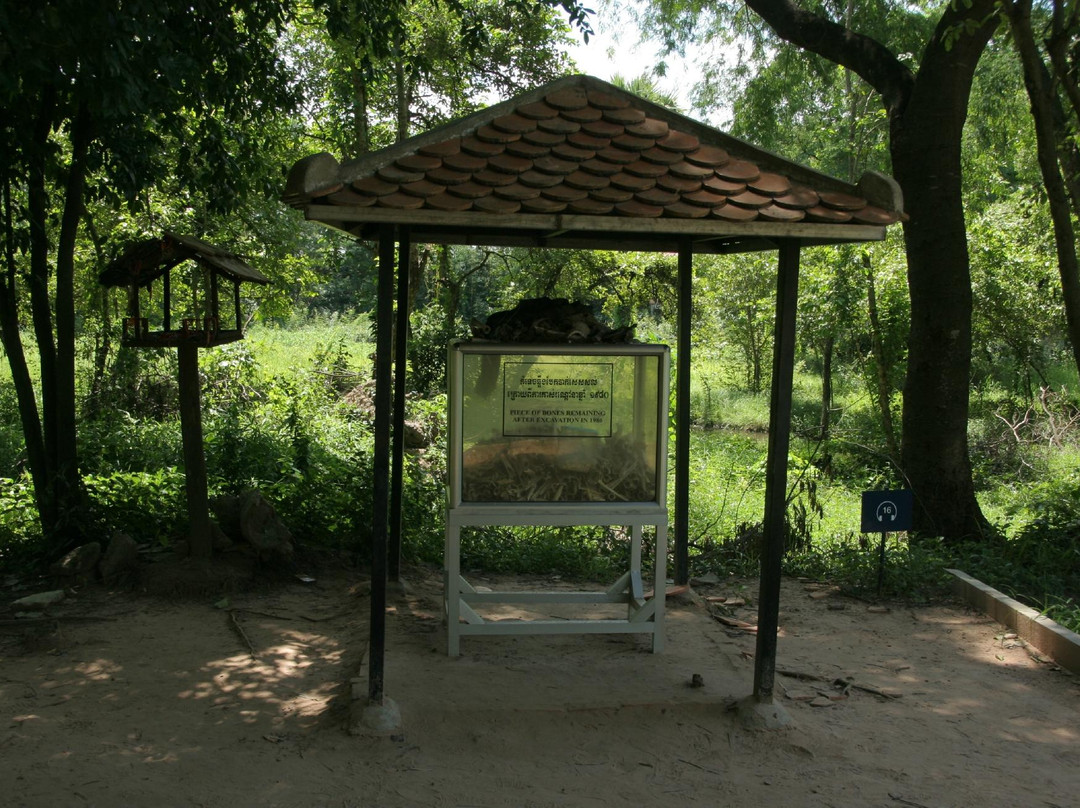 Choeung Ek Genocidal Center-金边必去景点