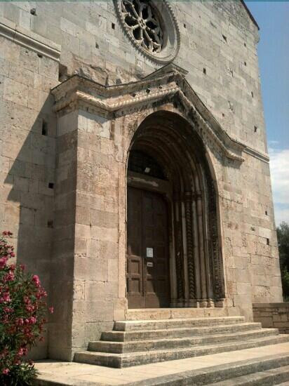 St. Nichola's Church-普拉必去景点