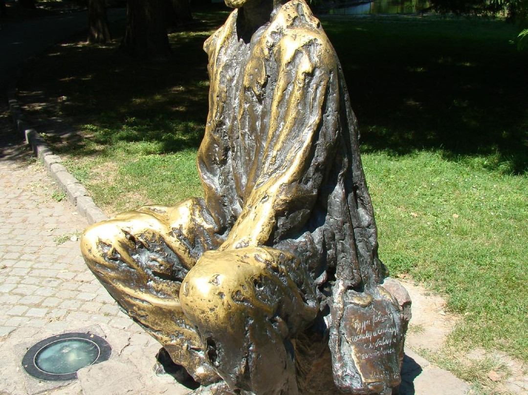 Djura Jaksic Monument-诺维萨德必去景点