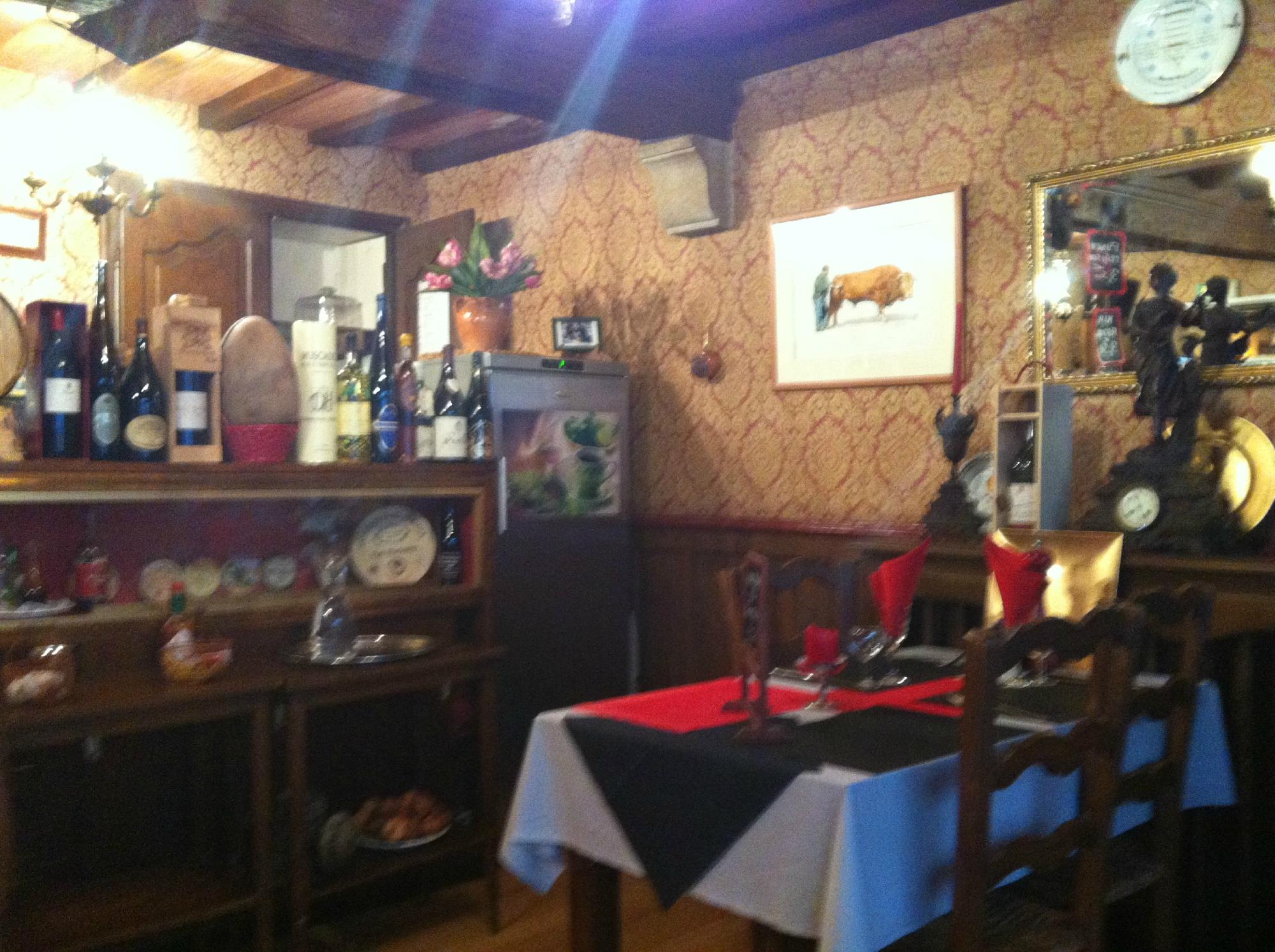 Hôtel des Chevaliers-餐饮