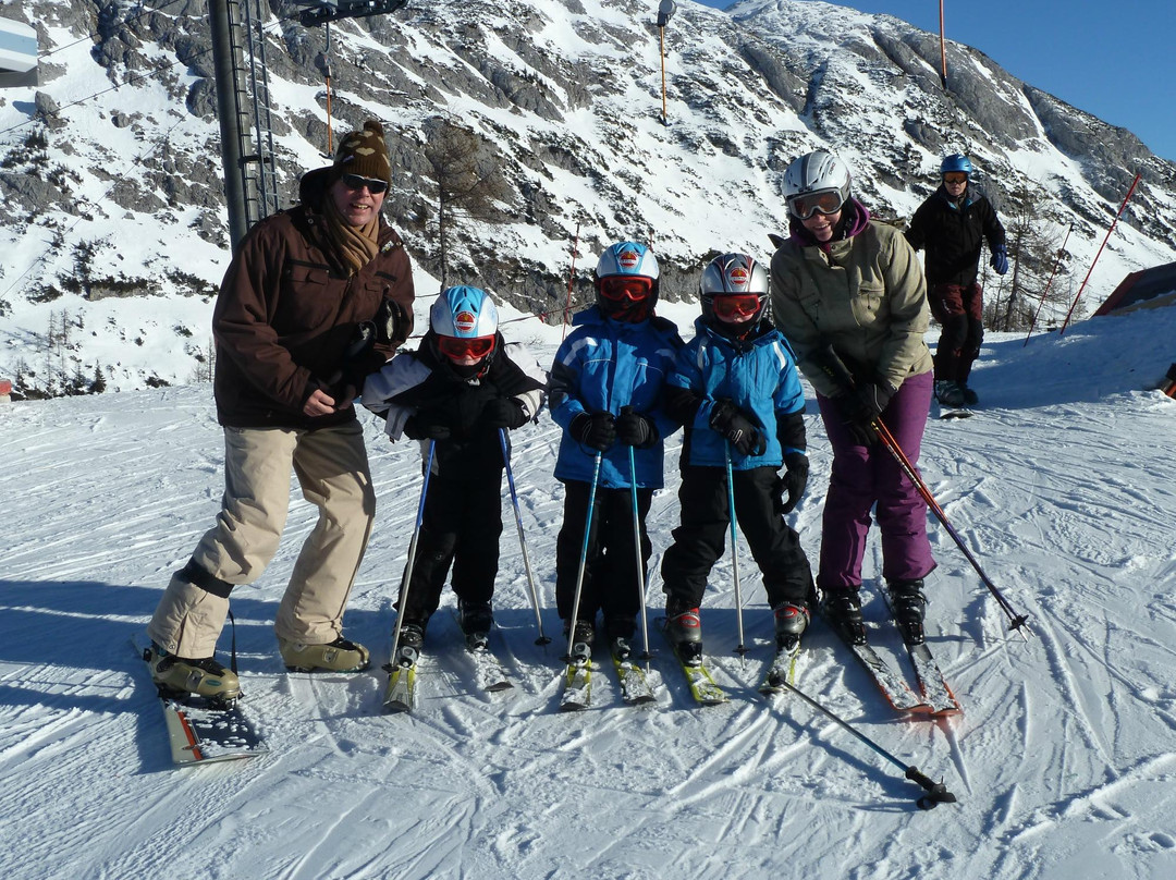 Hotel Pension Sonnenuhr主图