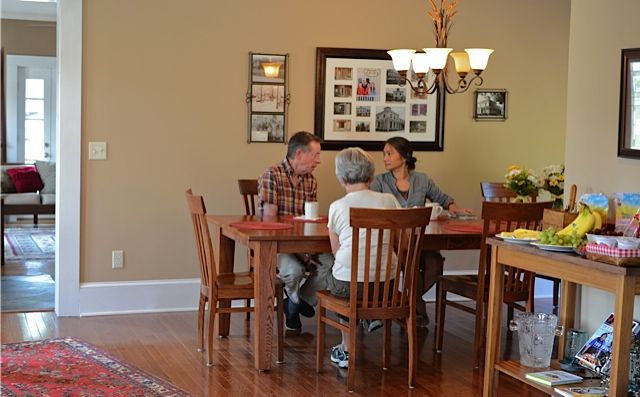 Holcomb's Bed and Breakfast-餐饮