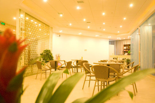 雨辰商务酒店主图