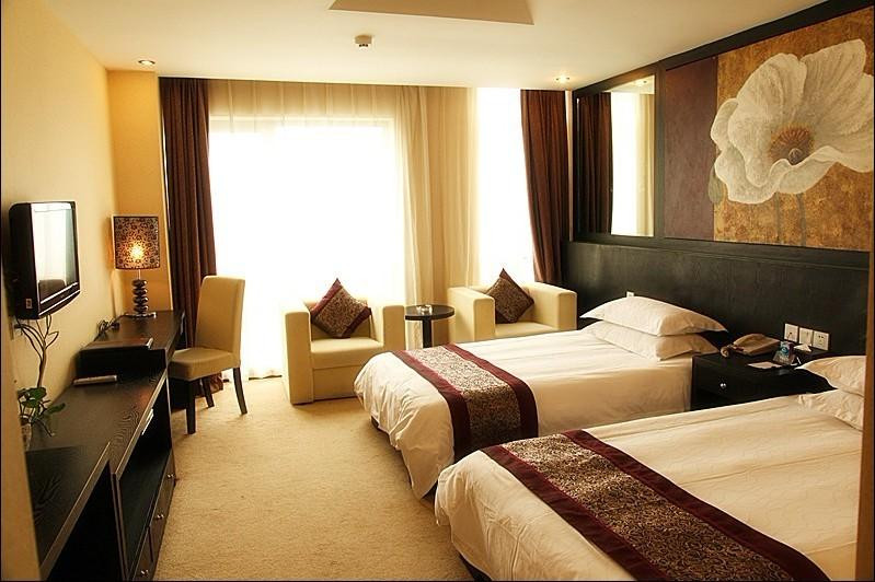 悦莱皇家酒店主图