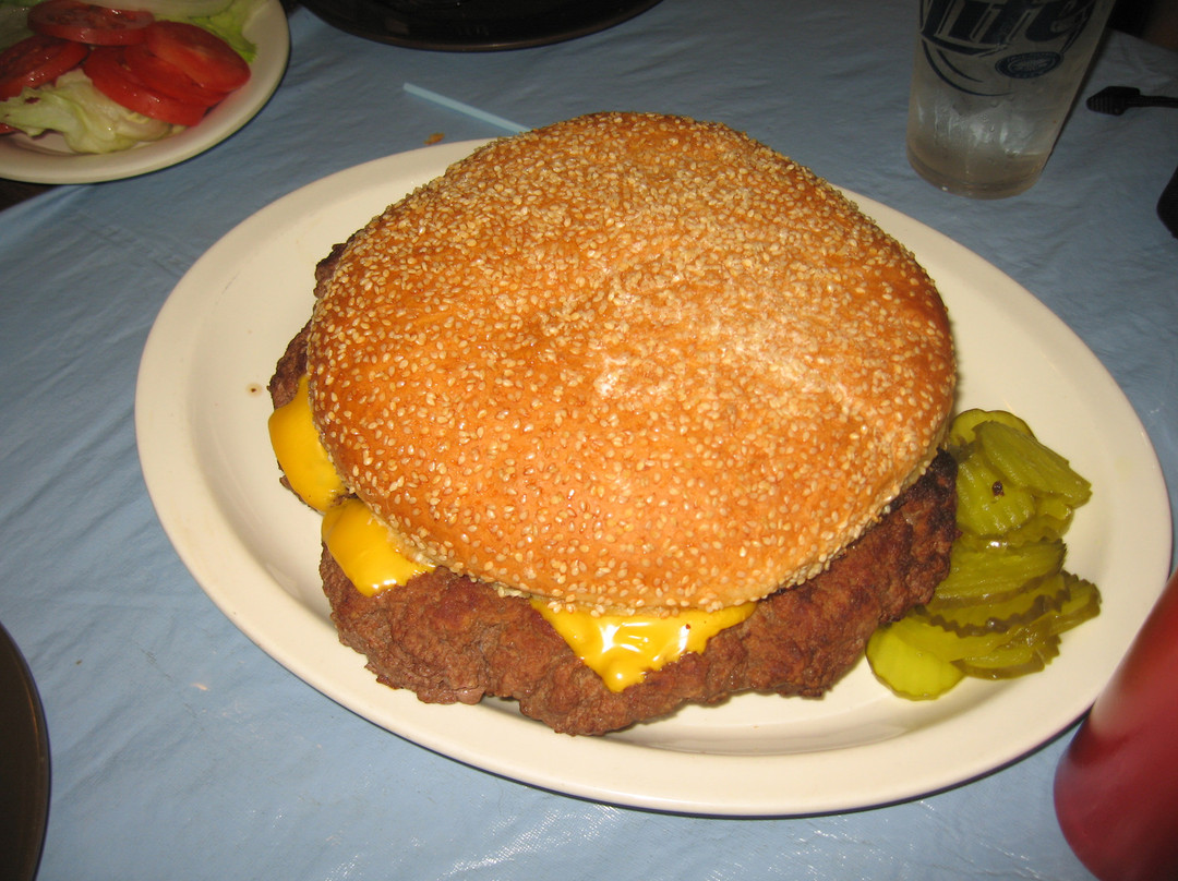 Neshkoro餐馆和美食-Germania Longbranch Saloon