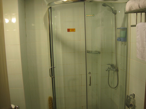 唯庭轻居酒店(上海南站罗秀路地铁站店)主图