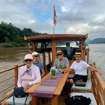 Wander Laos Tour