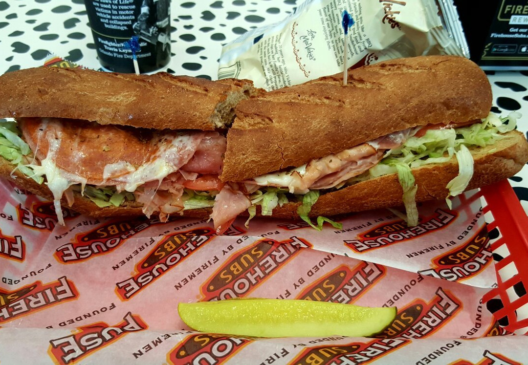 Laporte餐馆和美食-Firehouse Subs