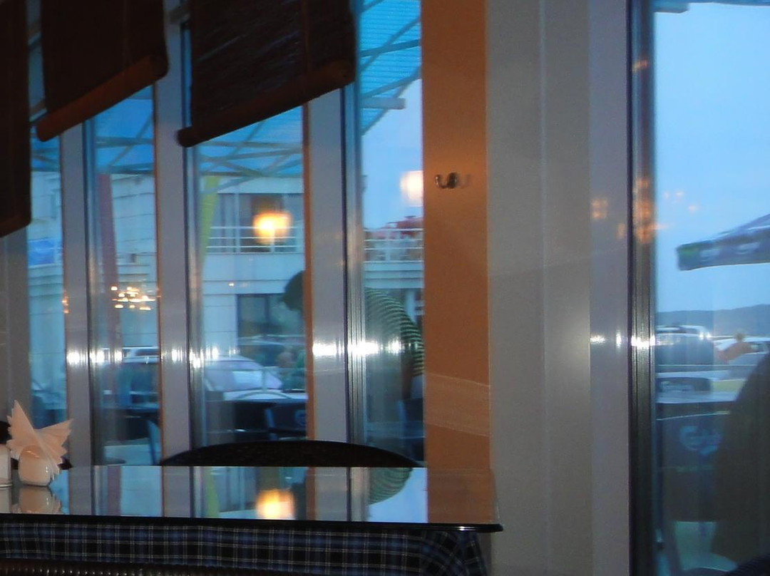 Fokino餐馆和美食-Letuchaya Ryba