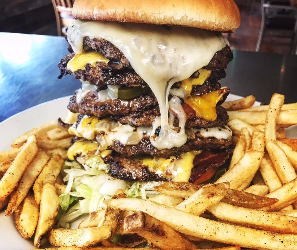 The 4 Way Bar & Grill