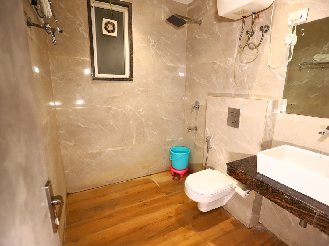 Hotel Platinum IGI Airport