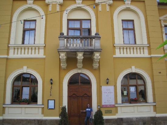 Madi Kuria Hotel-浴室