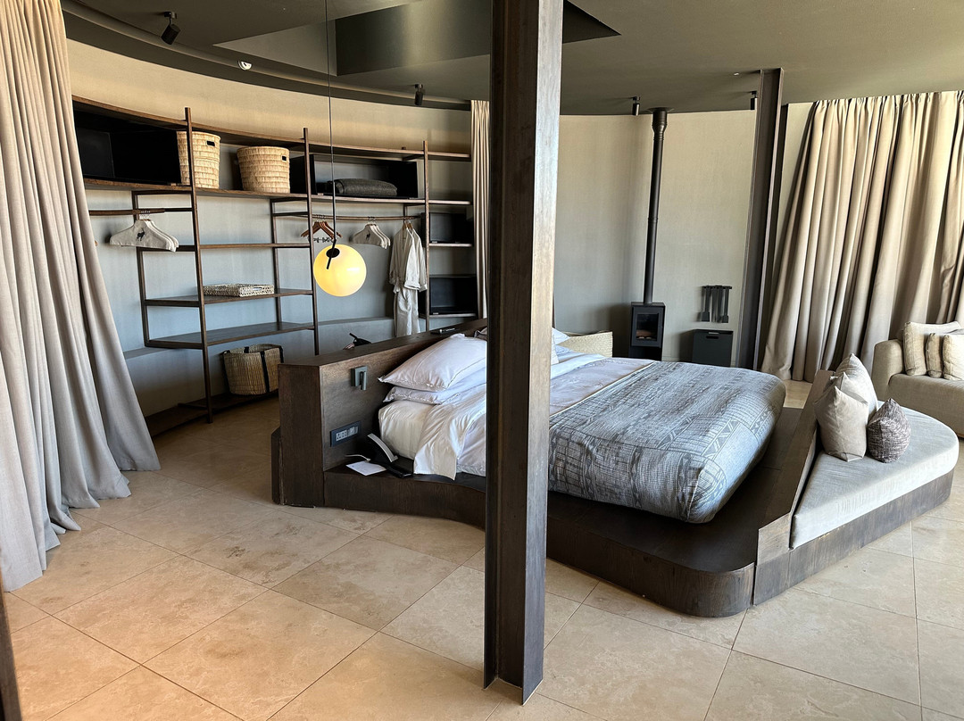 索苏斯弗雷沙漠小屋主图