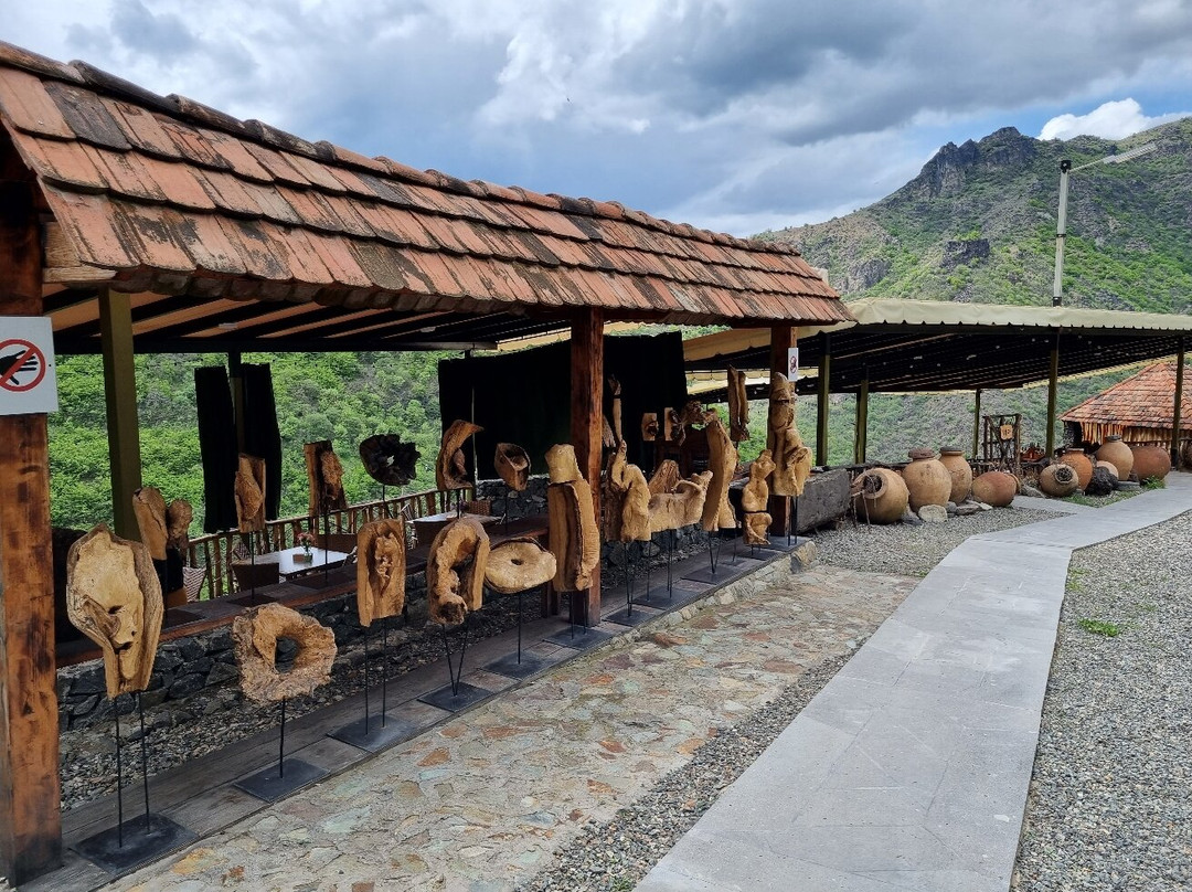 Zarni Parni-哈格帕特必去景点