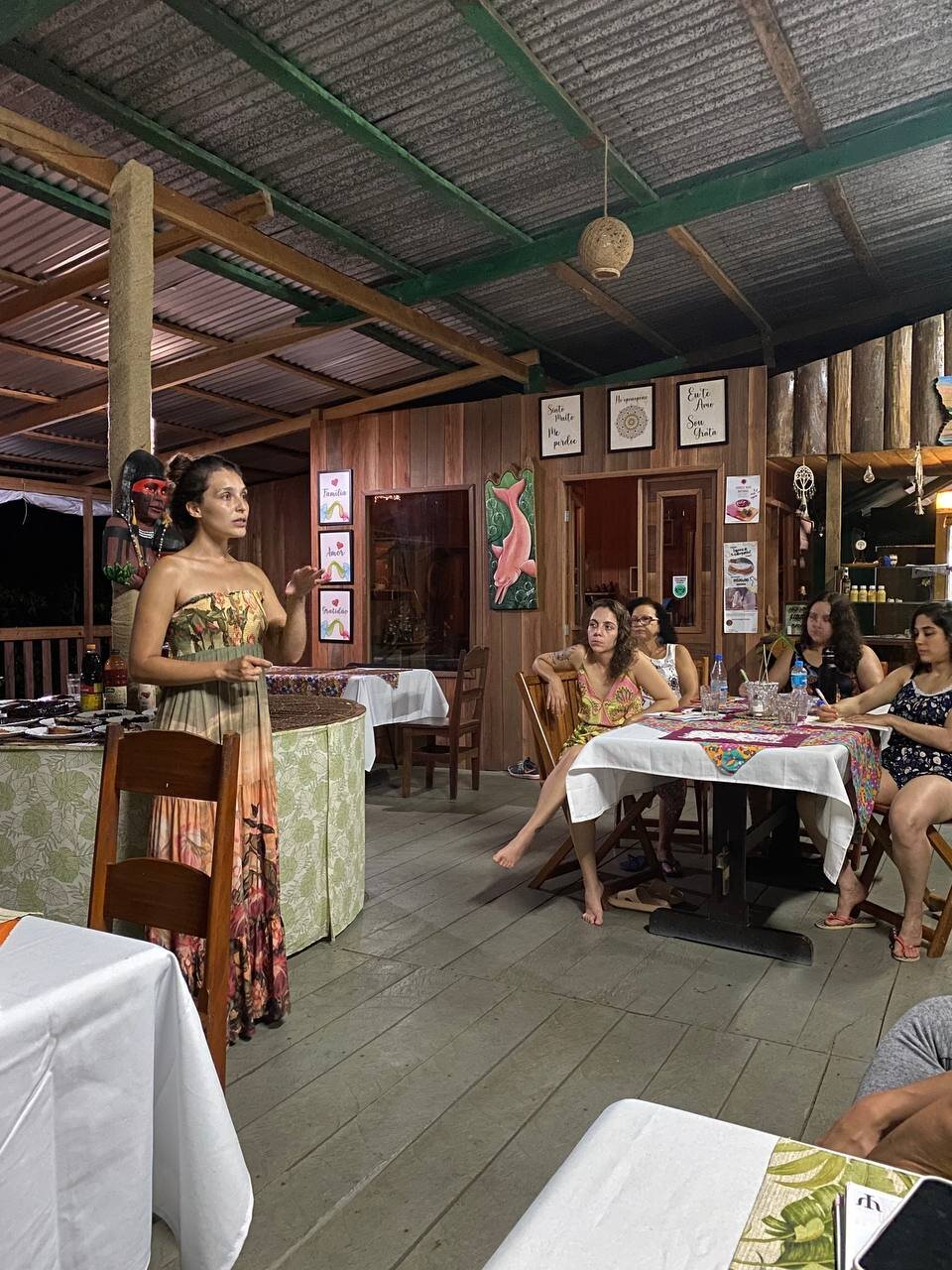 Caboclos House Eco-Lodge-餐饮