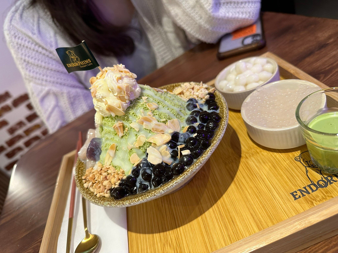 Endorphins Dessert Cafe