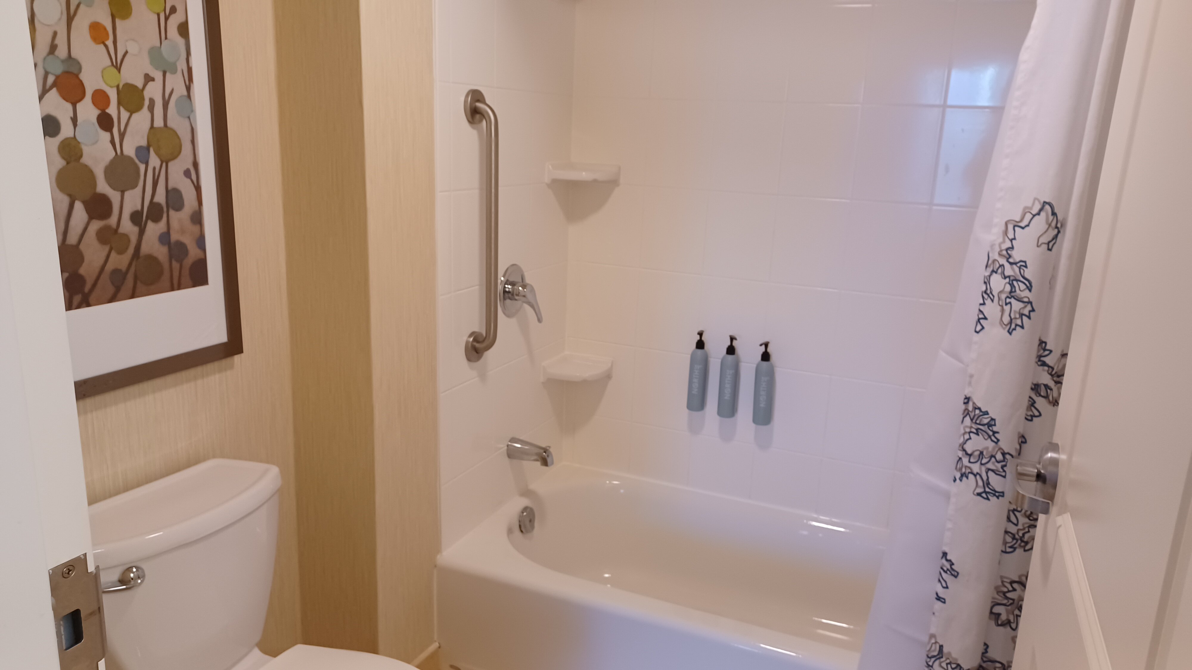 Residence Inn Moncton-浴室