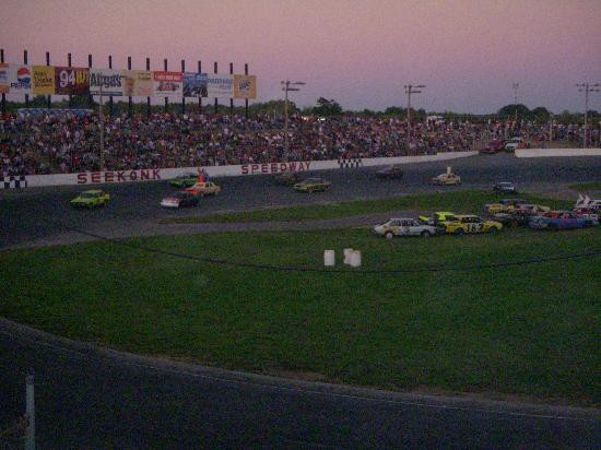 Seekonk Speedway-Seekonk必去景点