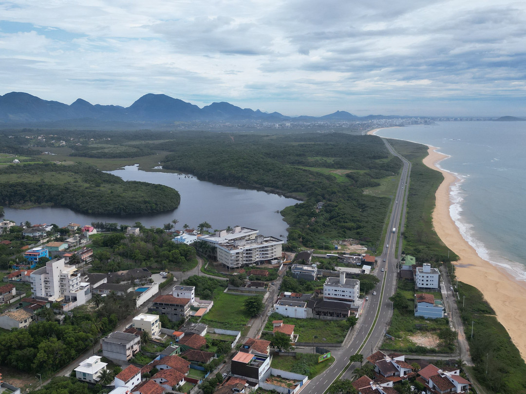 Guaibura Beach景点图片