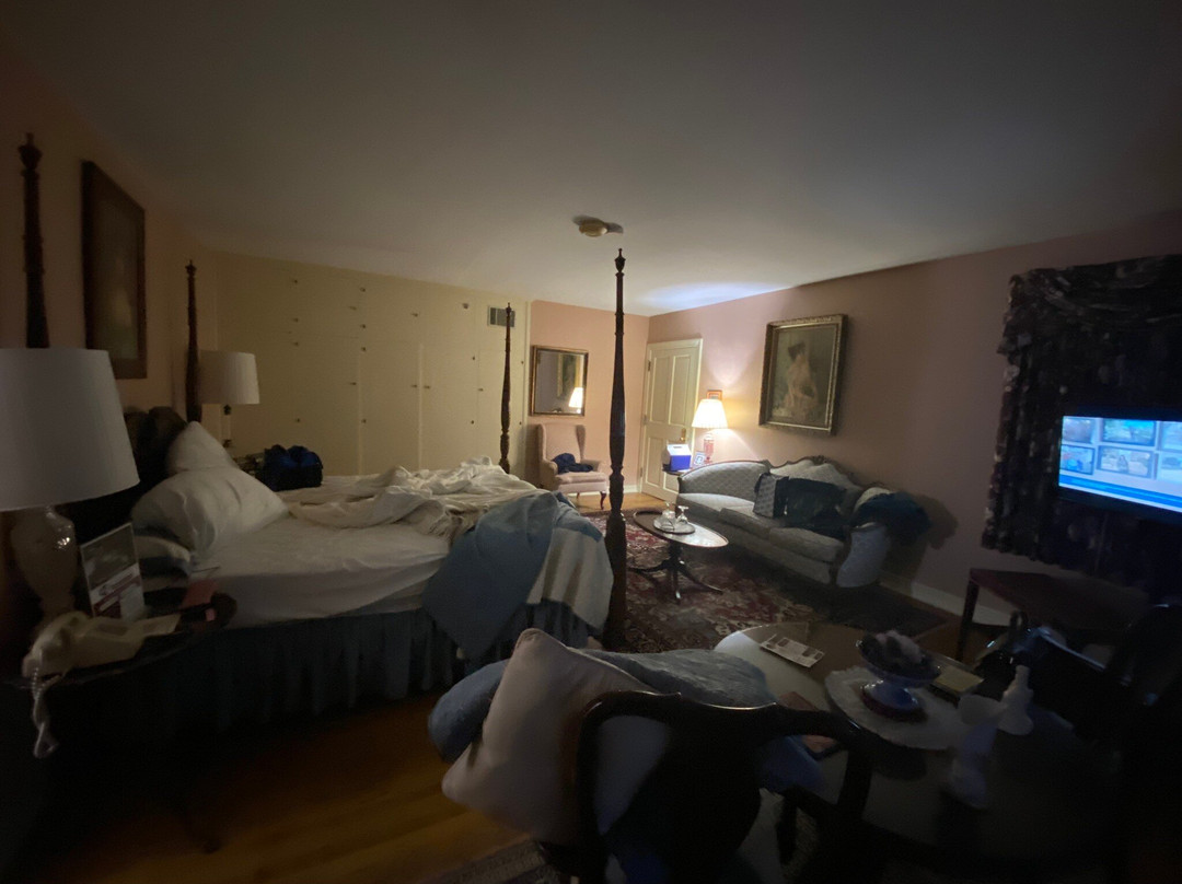 Montague Inn Bed & Breakfast主图