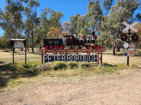 Peterborough Caravan Park主图