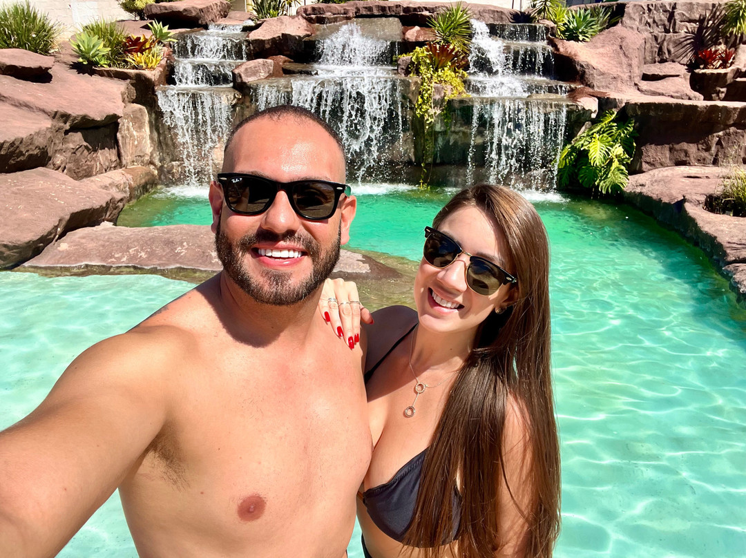 Summit Lago Hotel主图