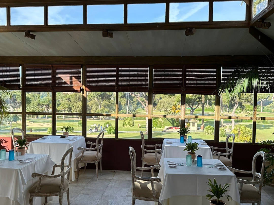 里奥皇家高尔夫酒店主图