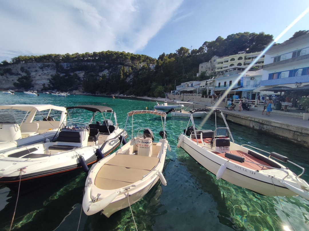 Rent a boat Sea Escapes景点图片