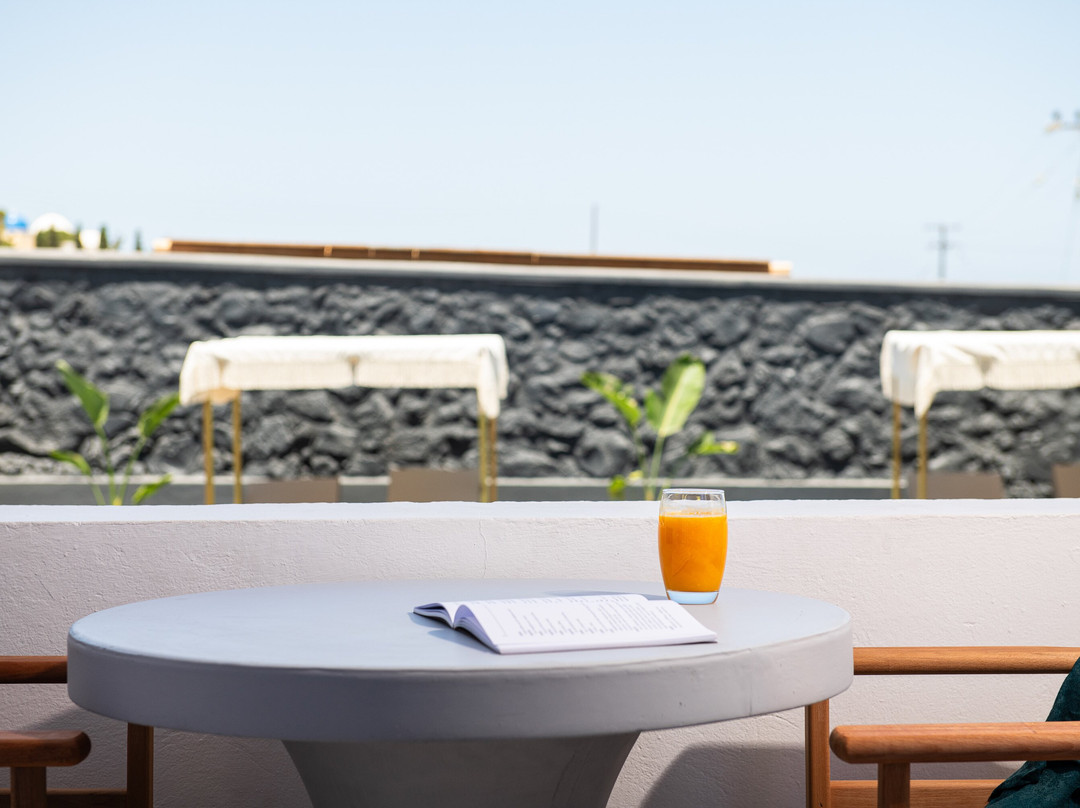 索拉里斯酒店主图