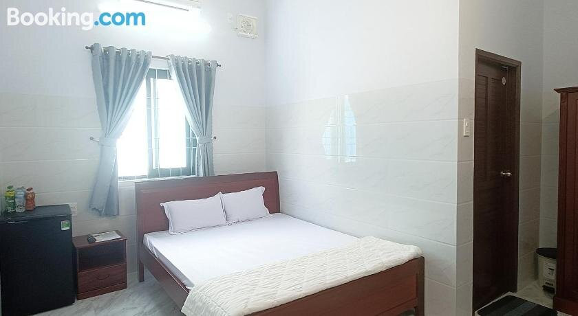 Khách Sạn Văn Khang主图