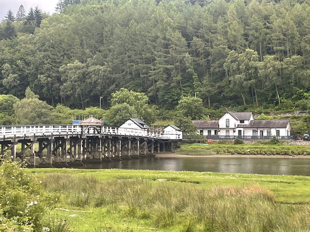 Penmaenpool Toll Bridge景点图片