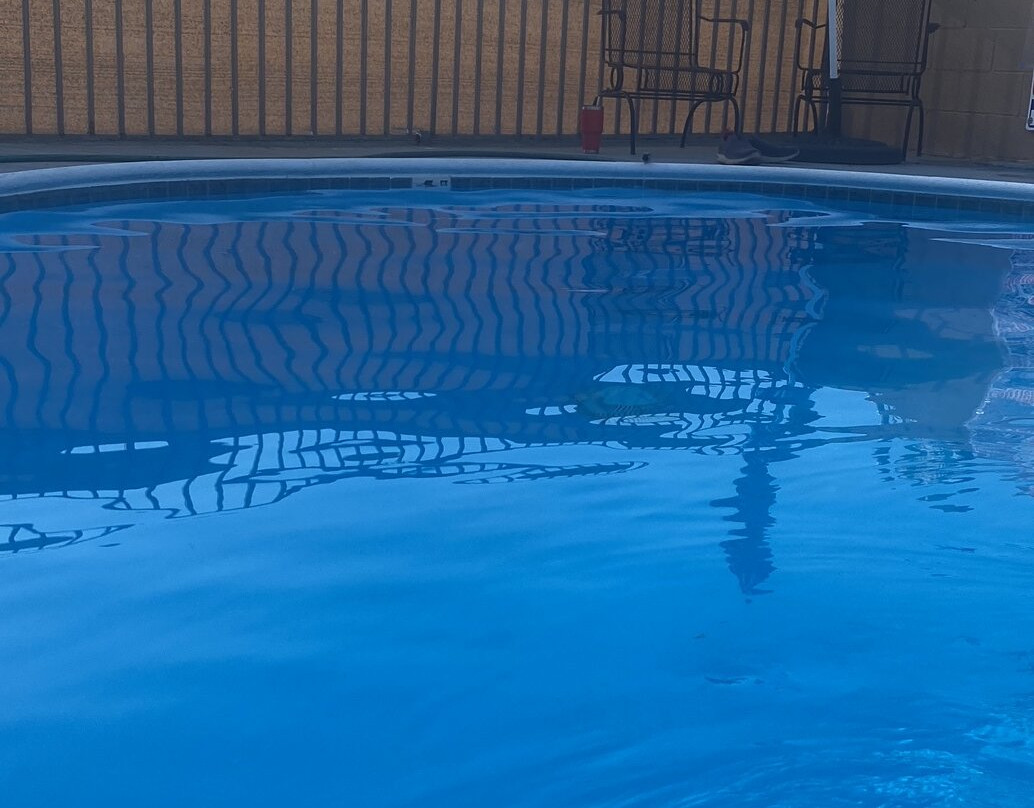 旅游洛吉酒店主图