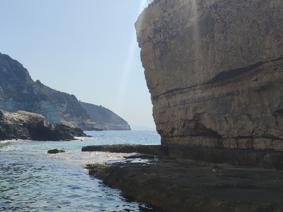 Glass Bottom Boat Poseidon Day Trips-赫索尼索斯必去景点