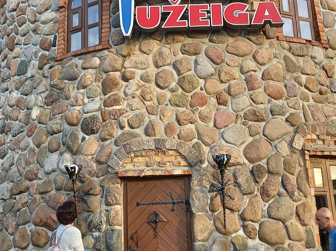 Meskiu dvarkiemis主图