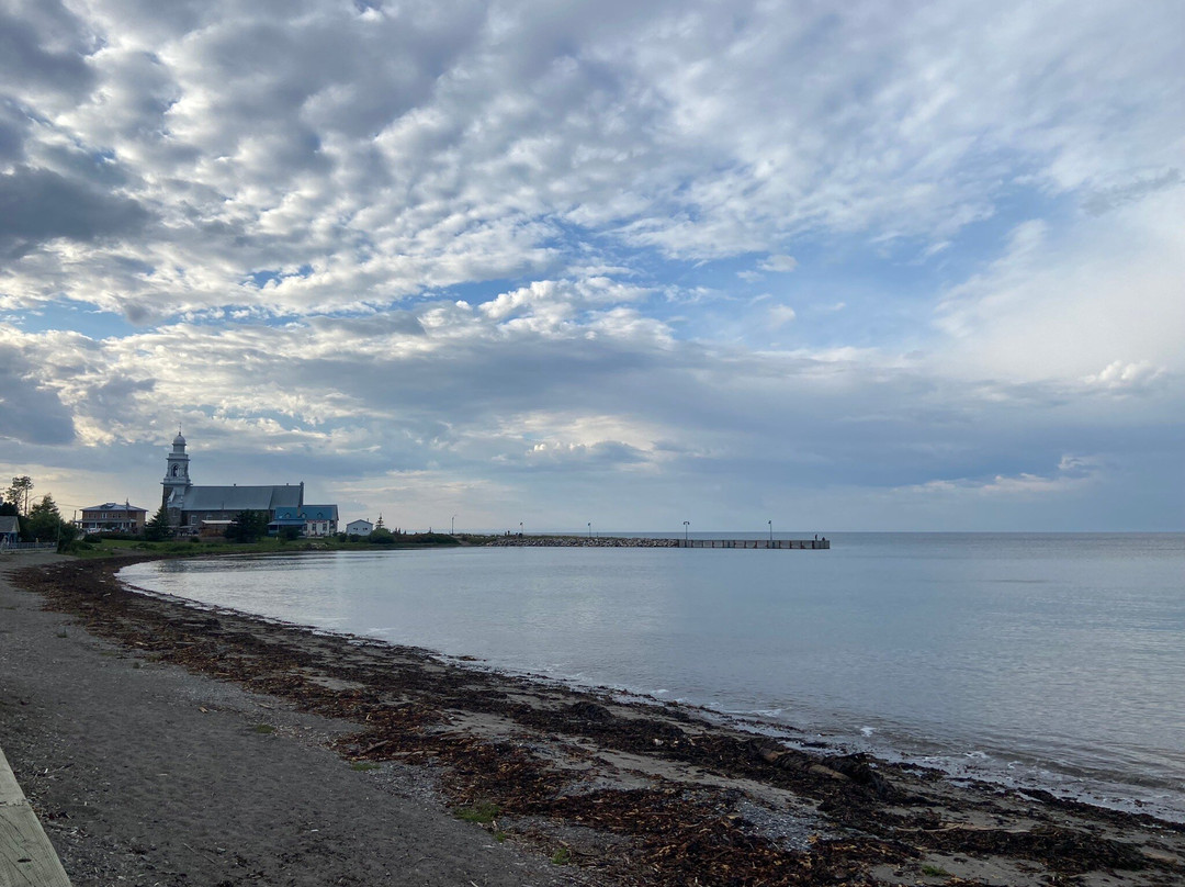 Plage de l'Anse-aux-Coques-Sainte-Luce-sur-Mer必去景点