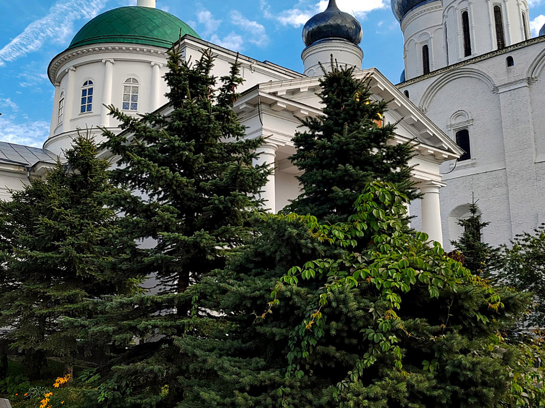 Makaryev Monastery景点图片