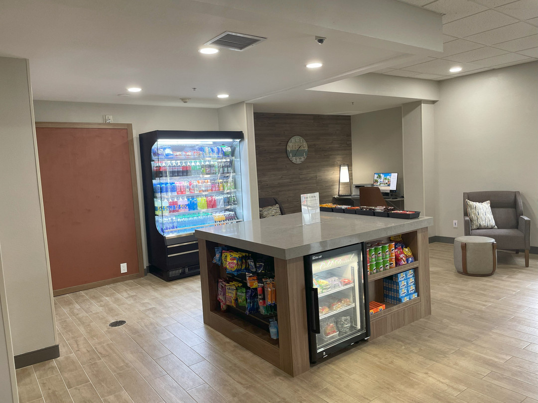 Candlewood Suites Fort Myers-Sanibel Gateway by IHG主图