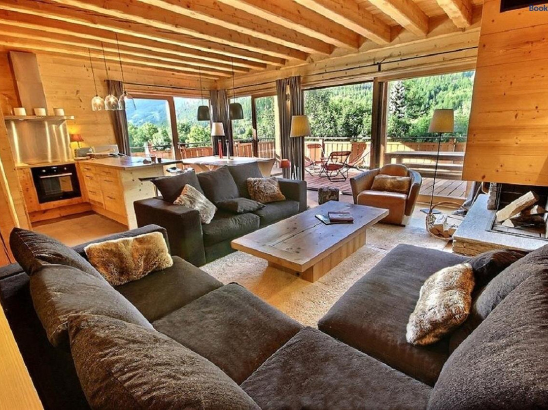 Chalet Prestige cheminée Vue Excep Serrechevalierholidays
