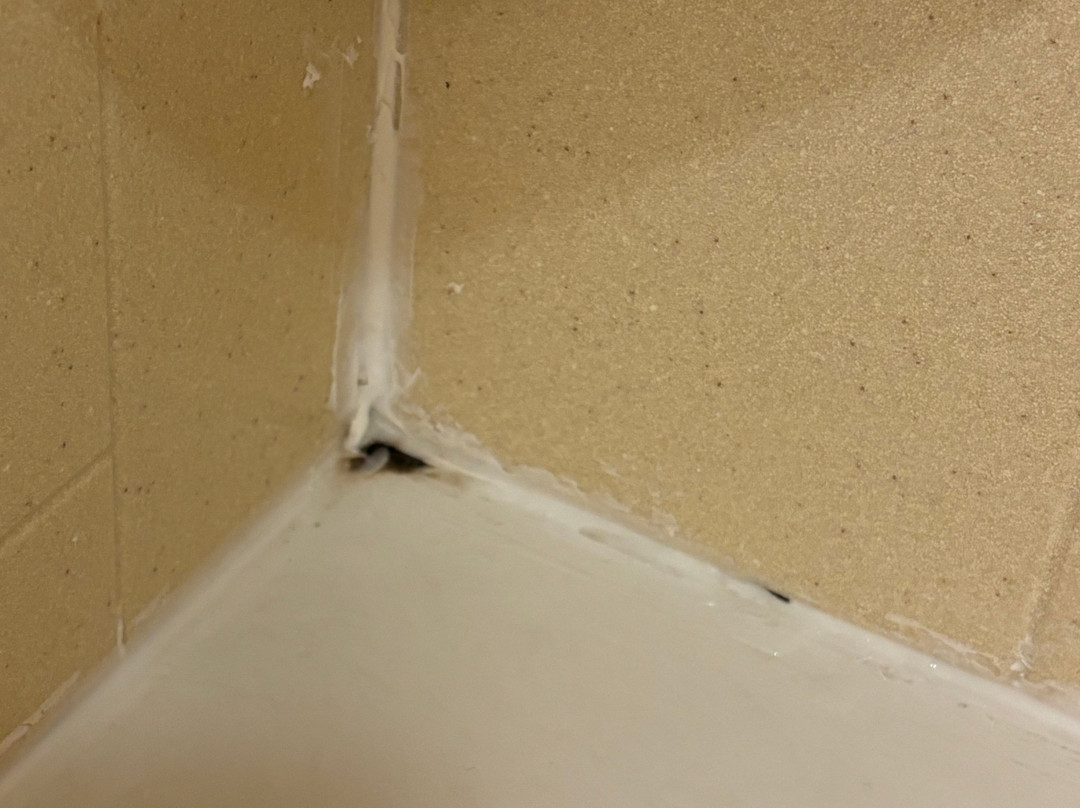 Long Creek Hotel主图