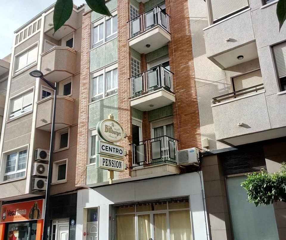 瓜尔达马尔德尔塞古拉酒店住宿-Pension Centro B&B