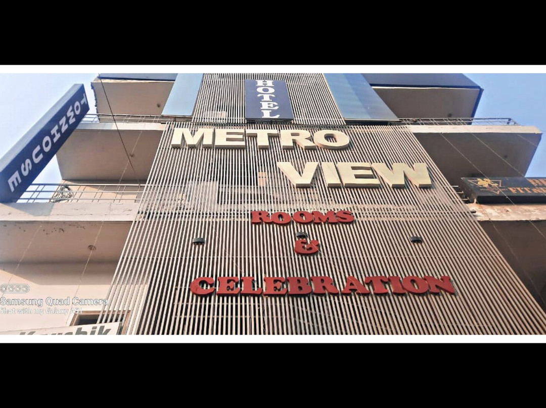 Metroview Rooms & Hotel