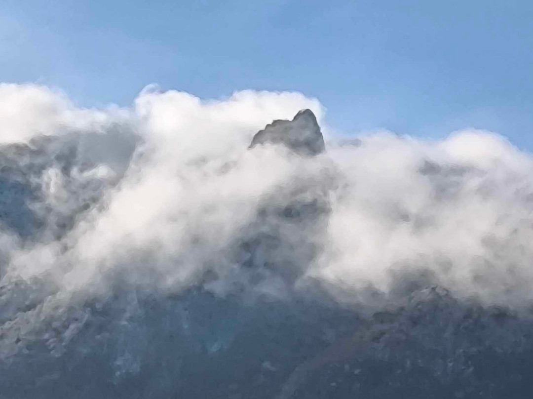 Dent du Chat景点图片