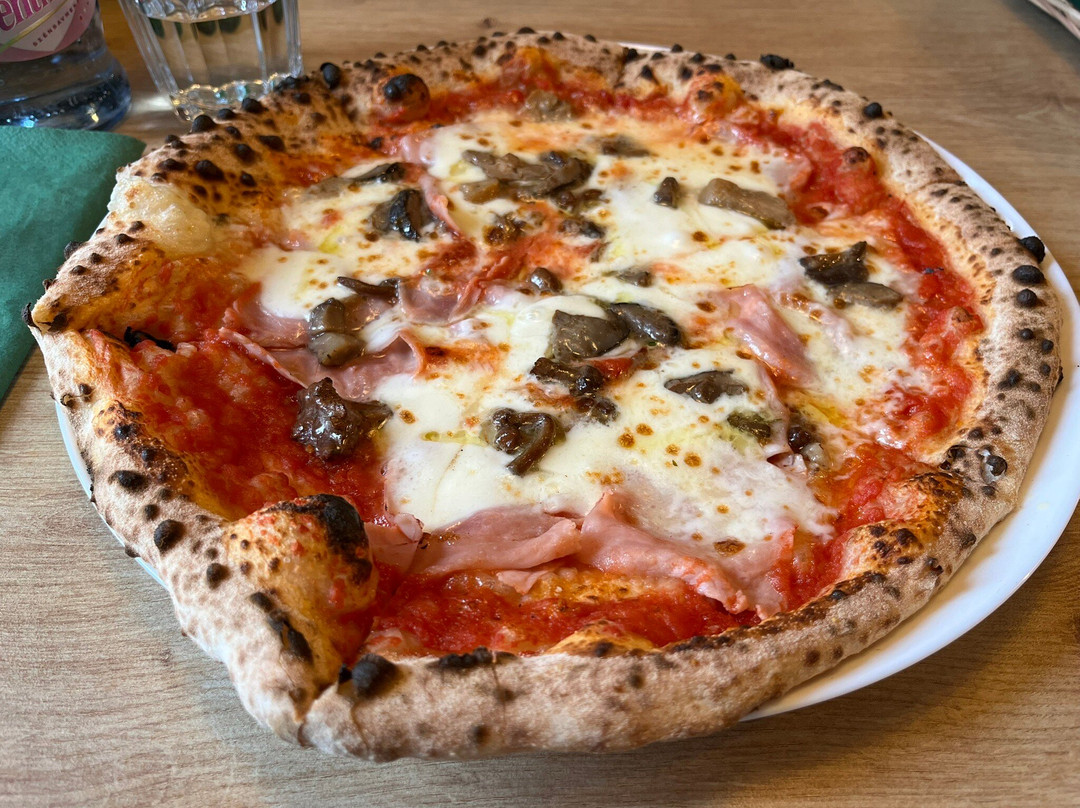 Balentino Pizza